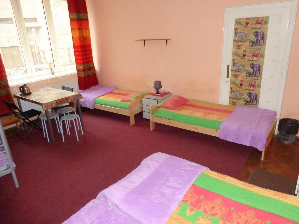 Hostel Taurus Krakow Phòng bức ảnh